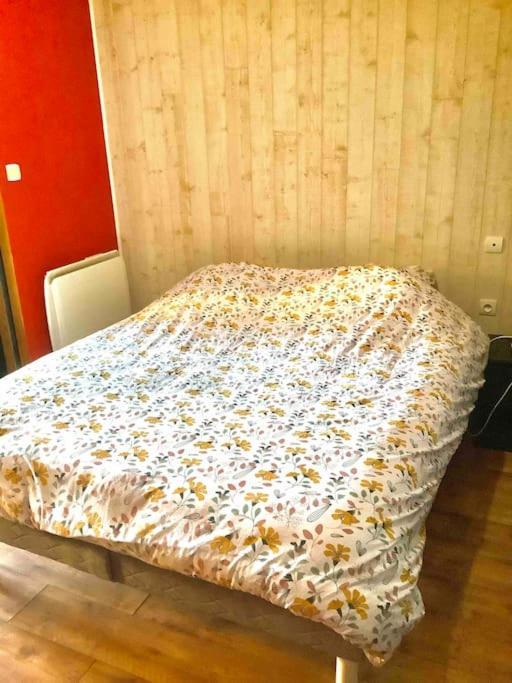 Charmante Maison Atypique En Village Saint-Colombin Kültér fotó